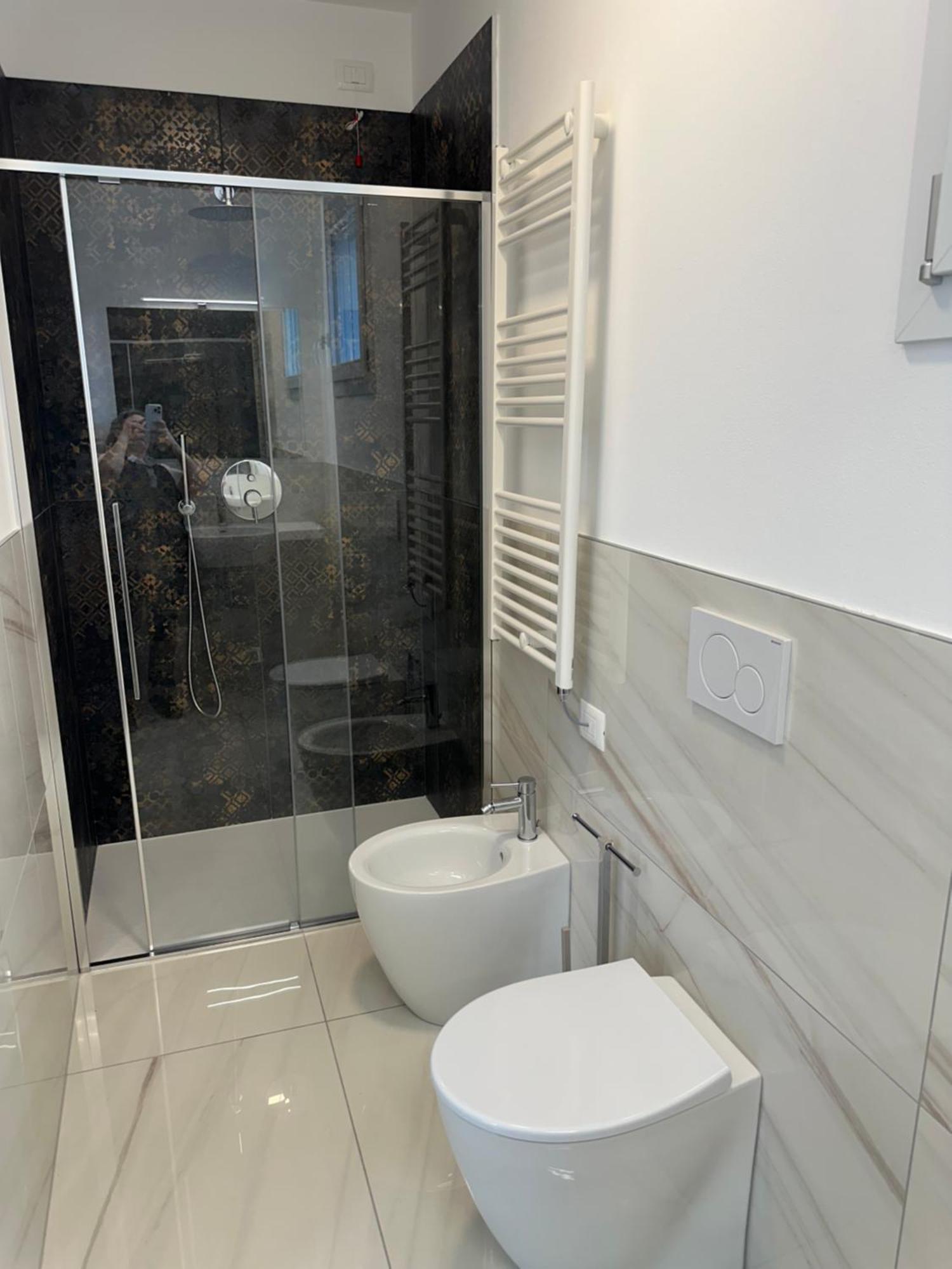 לידו די ג'סולו Beach Palace With Small Swimming Pool, Private Beach, Parking מראה חיצוני תמונה