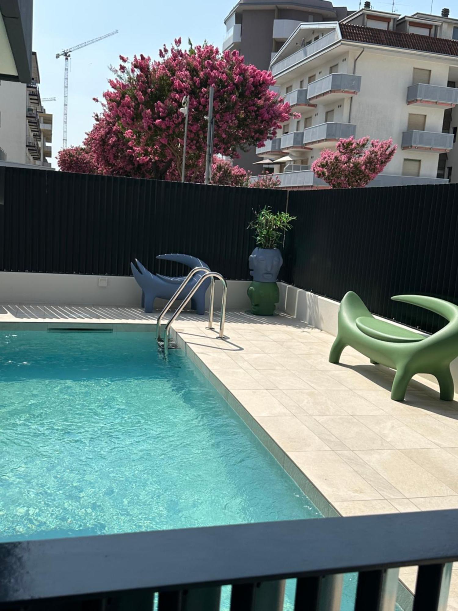 לידו די ג'סולו Beach Palace With Small Swimming Pool, Private Beach, Parking מראה חיצוני תמונה
