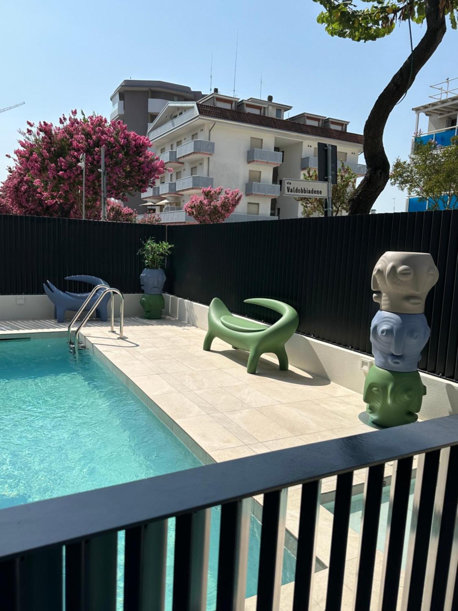 לידו די ג'סולו Beach Palace With Small Swimming Pool, Private Beach, Parking מראה חיצוני תמונה
